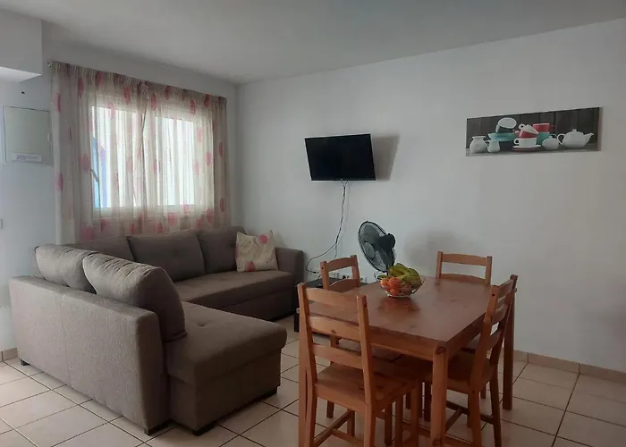 Las Palmeras